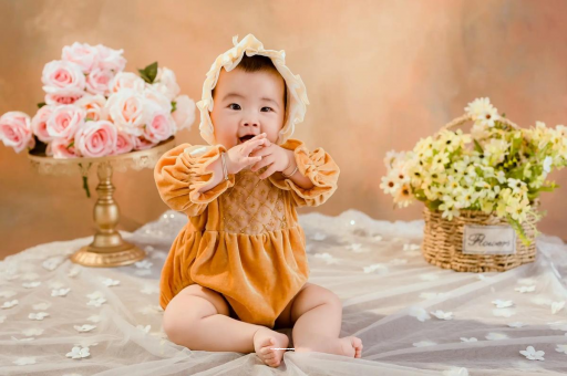 安顺宝宝从鼻子里溢奶处理